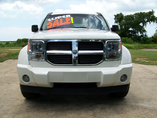 Dodge Nitro 2008 photo 2