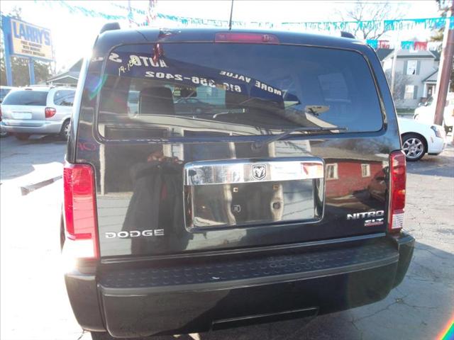 Dodge Nitro 2009 photo 2