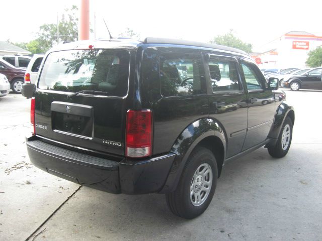 Dodge Nitro 2009 photo 2