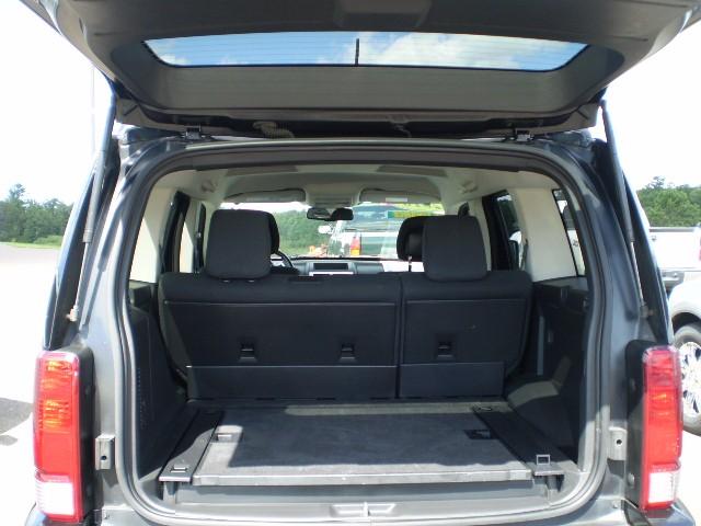 Dodge Nitro 2010 photo 5