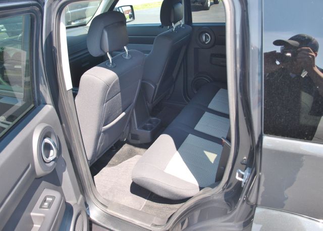 Dodge Nitro 2010 photo 11