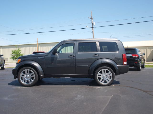 Dodge Nitro 2010 photo 16