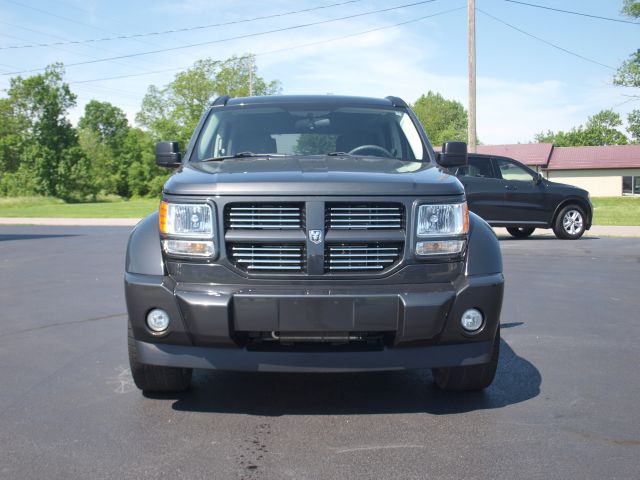 Dodge Nitro 2010 photo 2