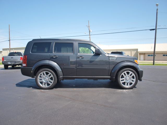 Dodge Nitro 2010 photo 5