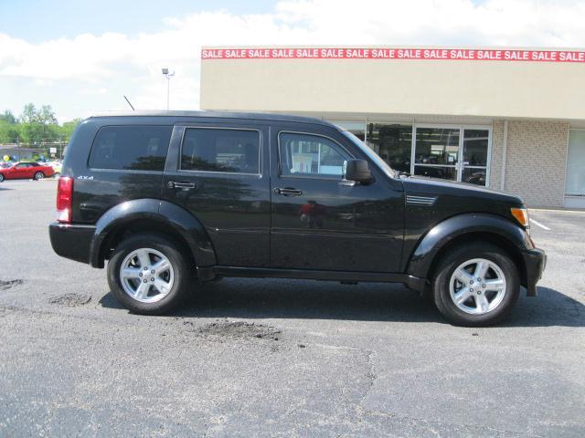 Dodge Nitro 2010 photo 1