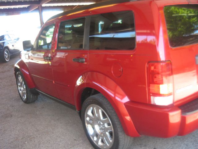 Dodge Nitro 2010 photo 3