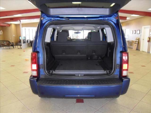 Dodge Nitro 2010 photo 4