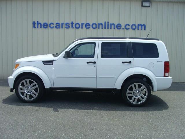 Dodge Nitro 2011 photo 1