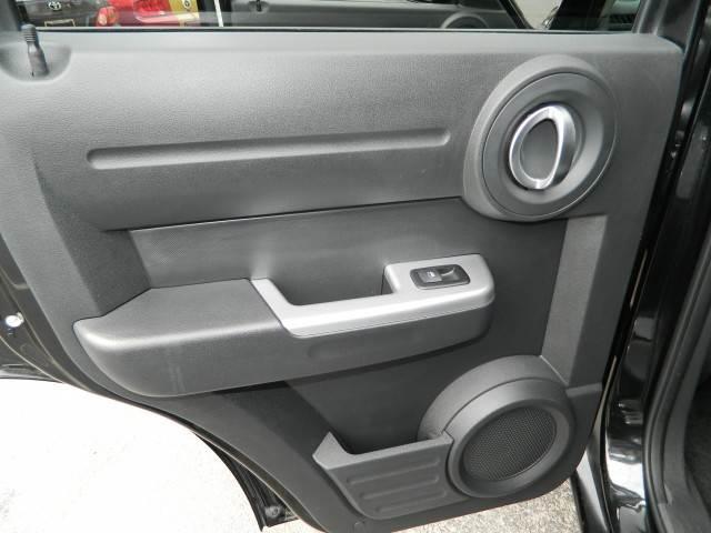 Dodge Nitro 2011 photo 15