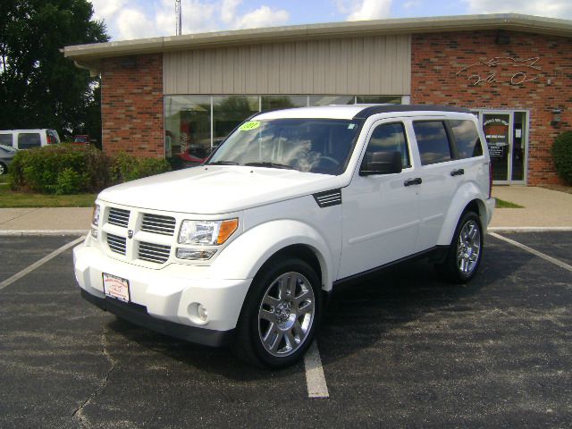 Dodge Nitro 2011 photo 4