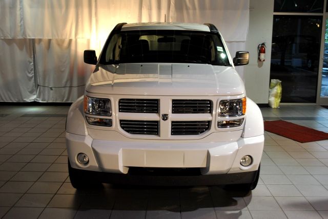 Dodge Nitro 2011 photo 2