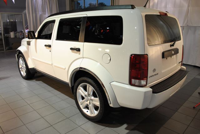 Dodge Nitro 2011 photo 9