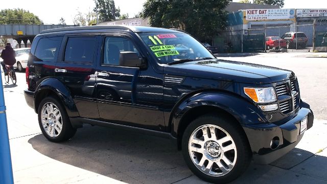 Dodge Nitro 2011 photo 1