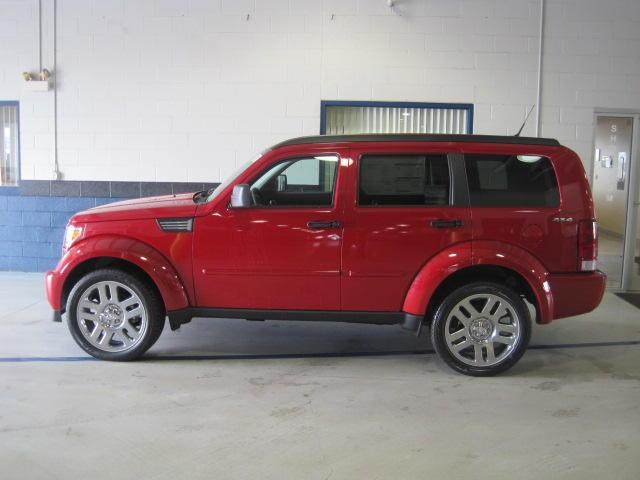 Dodge Nitro 2011 photo 4