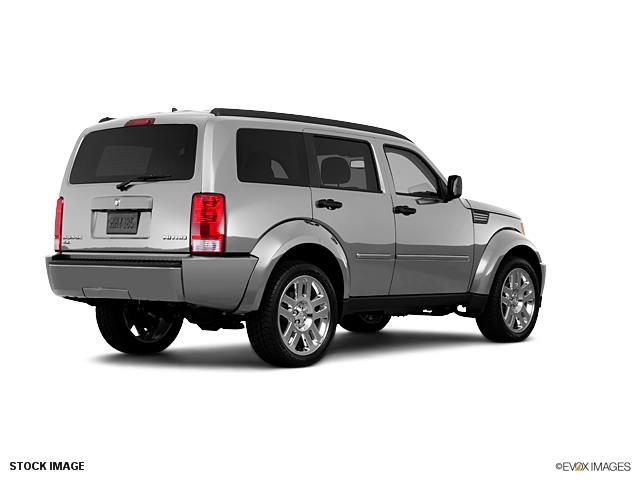 Dodge Nitro 2011 photo 1