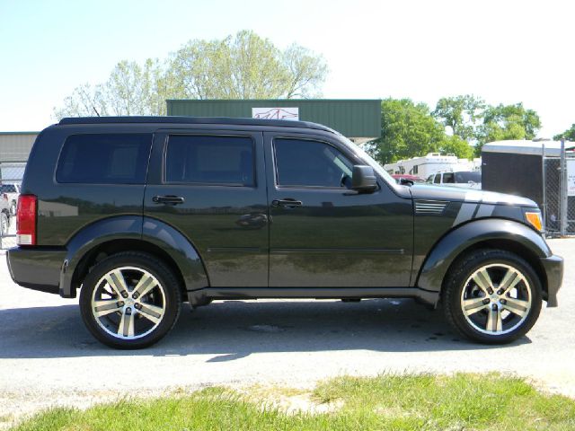 Dodge Nitro 2011 photo 6