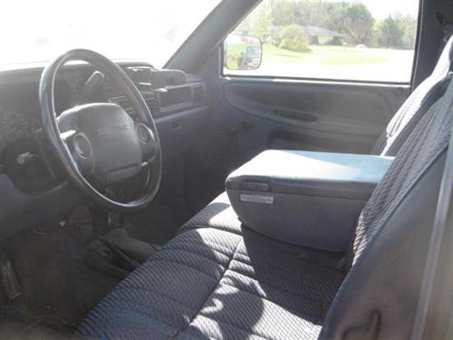 Dodge Ram 1500 1994 photo 1