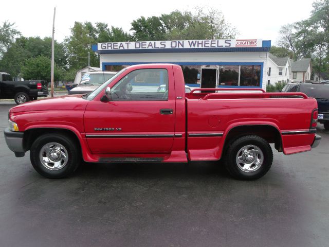 Dodge Ram 1500 1995 photo 9