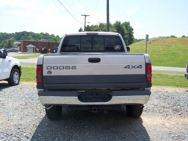 Dodge Ram 1500 1996 photo 3