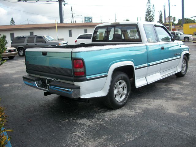 Dodge Ram 1500 1996 photo 2