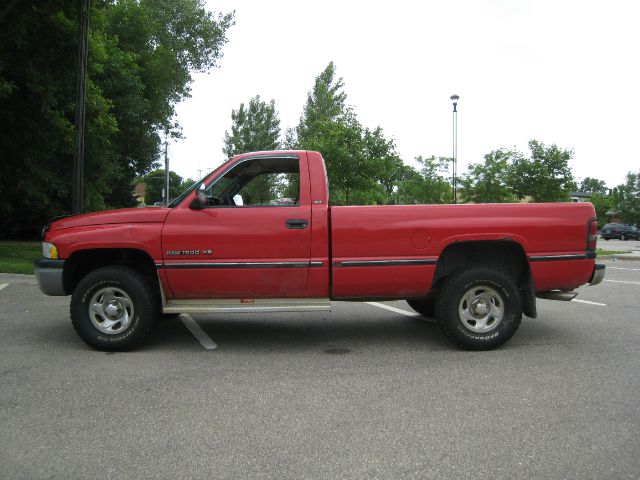 Dodge Ram 1500 1996 photo 2