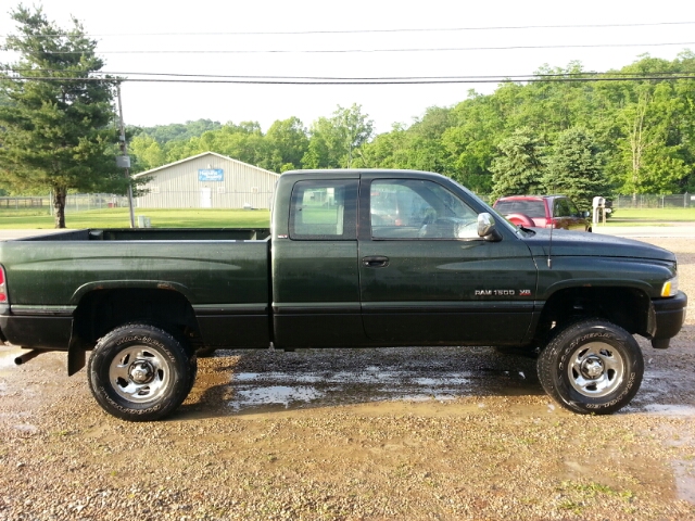 Dodge Ram 1500 1996 photo 3