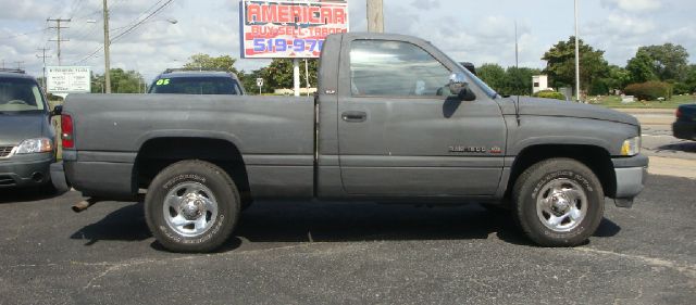 Dodge Ram 1500 1996 photo 2