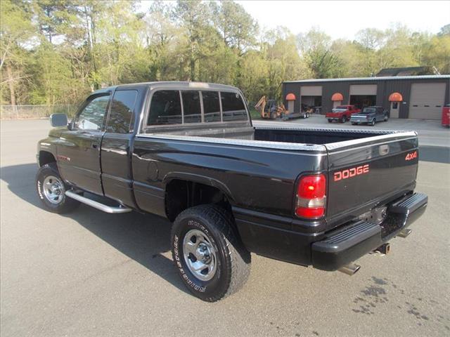 Dodge Ram 1500 1996 photo 4