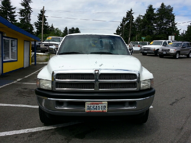 Dodge Ram 1500 1997 photo 11