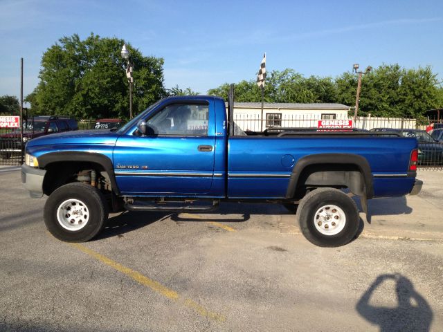 Dodge Ram 1500 1997 photo 3