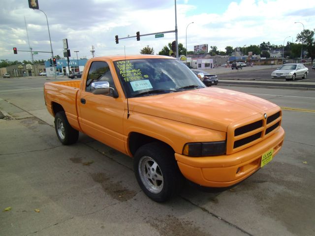 Dodge Ram 1500 1997 photo 3