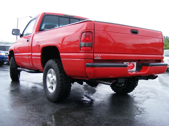 Dodge Ram 1500 1997 photo 2