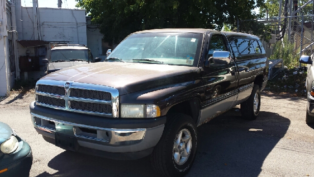 Dodge Ram 1500 1997 photo 2