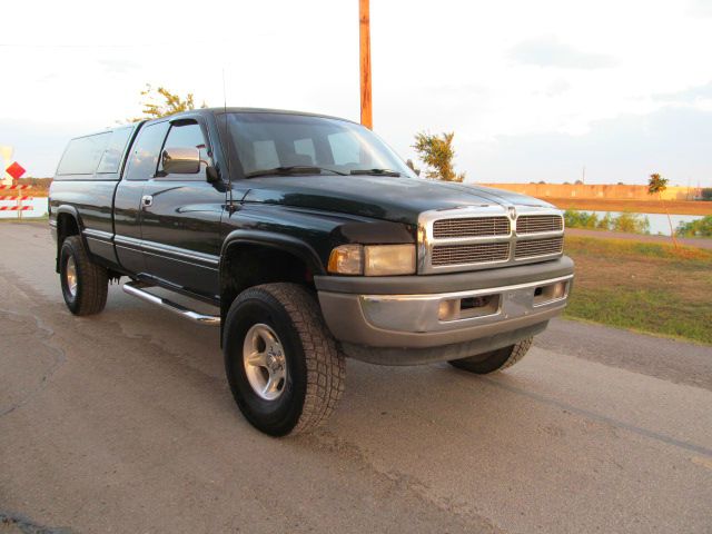 Dodge Ram 1500 1997 photo 3