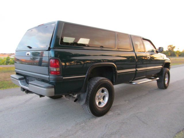 Dodge Ram 1500 1997 photo 4