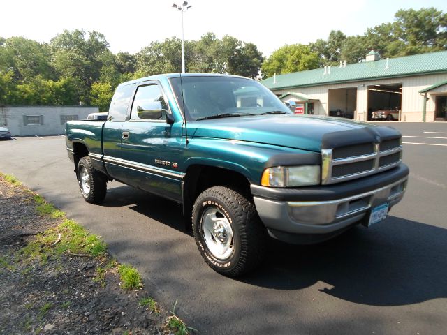 Dodge Ram 1500 1997 photo 2