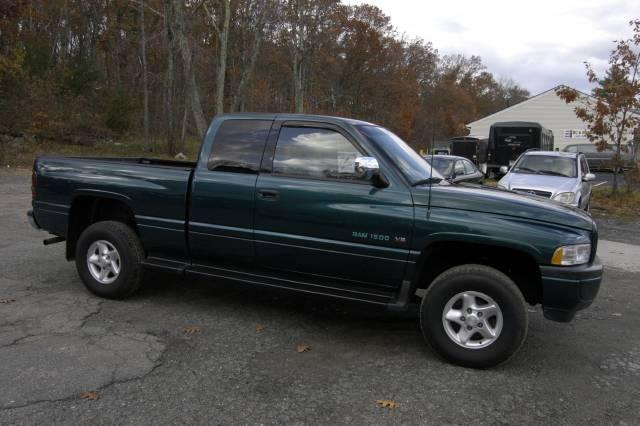 Dodge Ram 1500 1997 photo 2