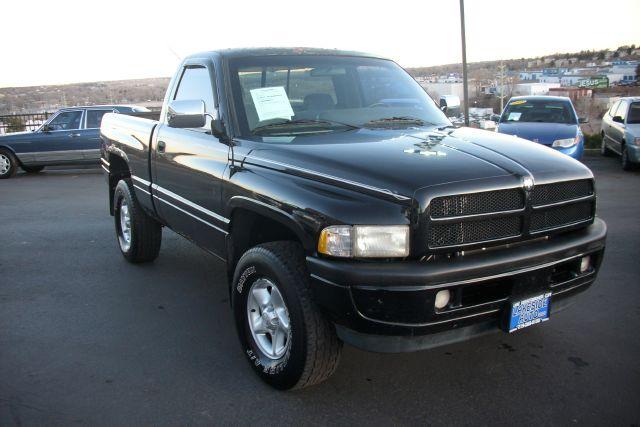 Dodge Ram 1500 1997 photo 2