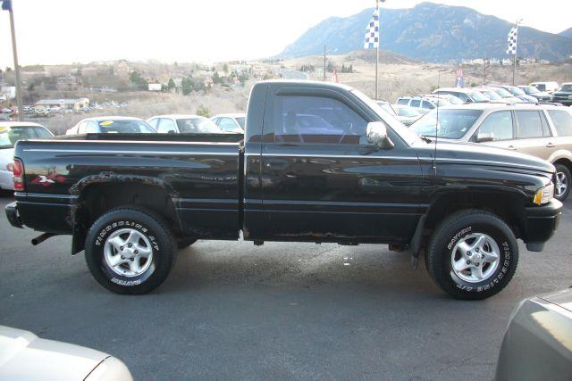 Dodge Ram 1500 1997 photo 3