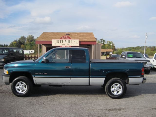 Dodge Ram 1500 1997 photo 2