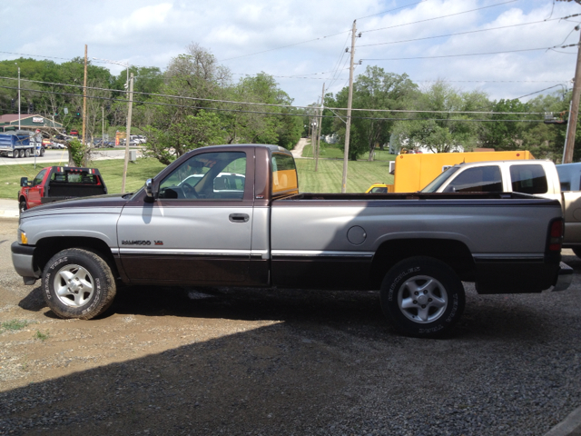 Dodge Ram 1500 1997 photo 3