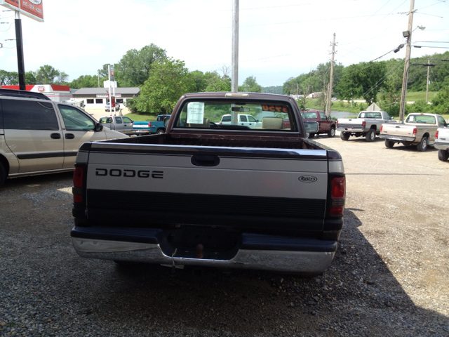 Dodge Ram 1500 1997 photo 4