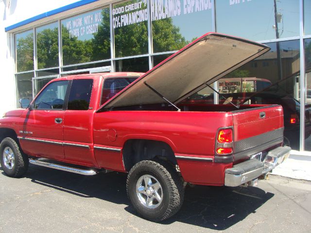 Dodge Ram 1500 1997 photo 11