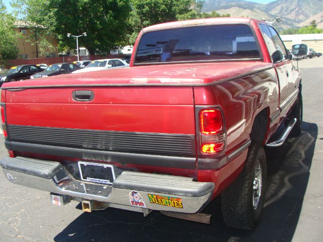 Dodge Ram 1500 1997 photo 16