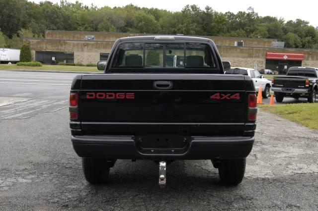 Dodge Ram 1500 1997 photo 3