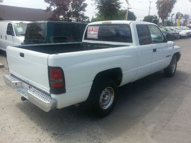 Dodge Ram 1500 1998 photo 2