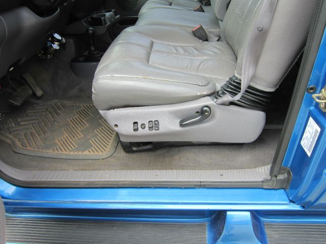 Dodge Ram 1500 1998 photo 25