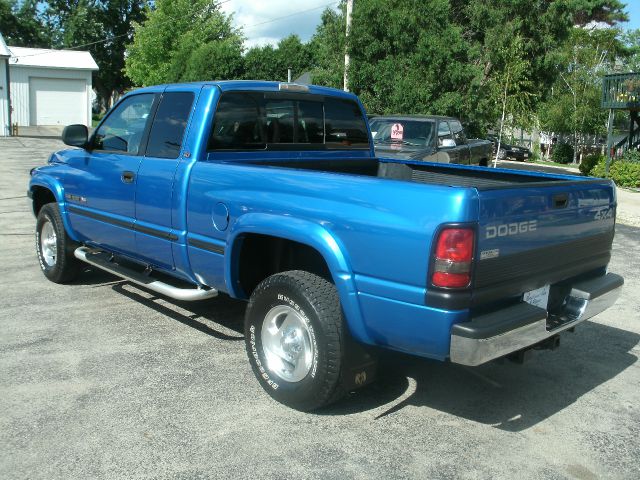 Dodge Ram 1500 1998 photo 4