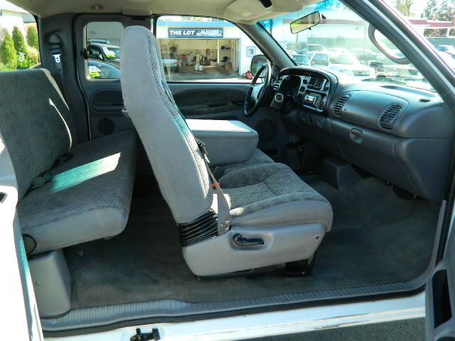 Dodge Ram 1500 1998 photo 3