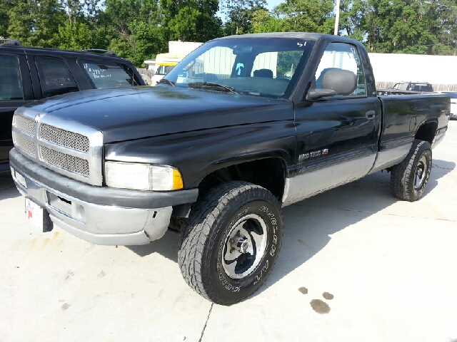 Dodge Ram 1500 GL I4 Manual Pickup Truck